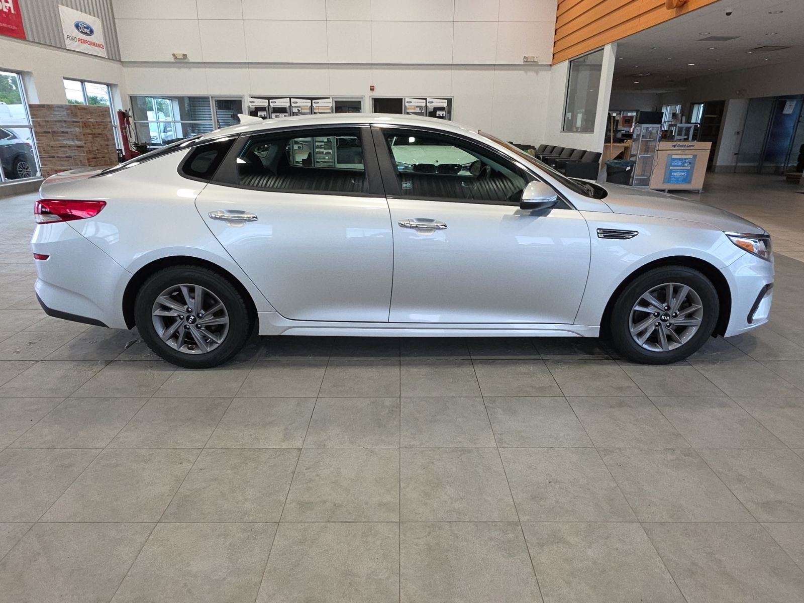 Thumbnail: 2020 Kia Optima - 6