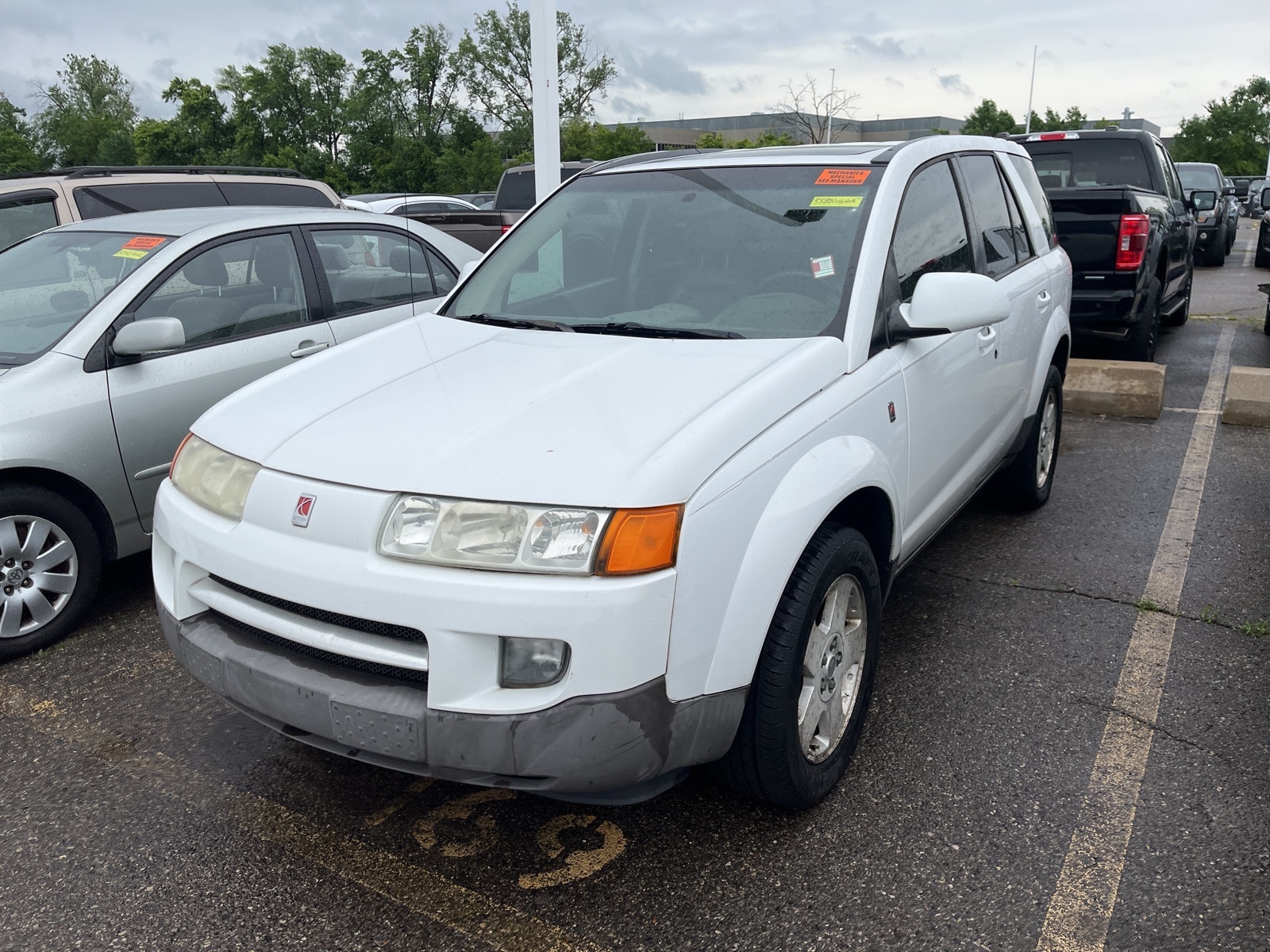 Used 2005 Saturn VUE Base with VIN 5GZCZ53405S820166 for sale in Sterling Heights, MI
