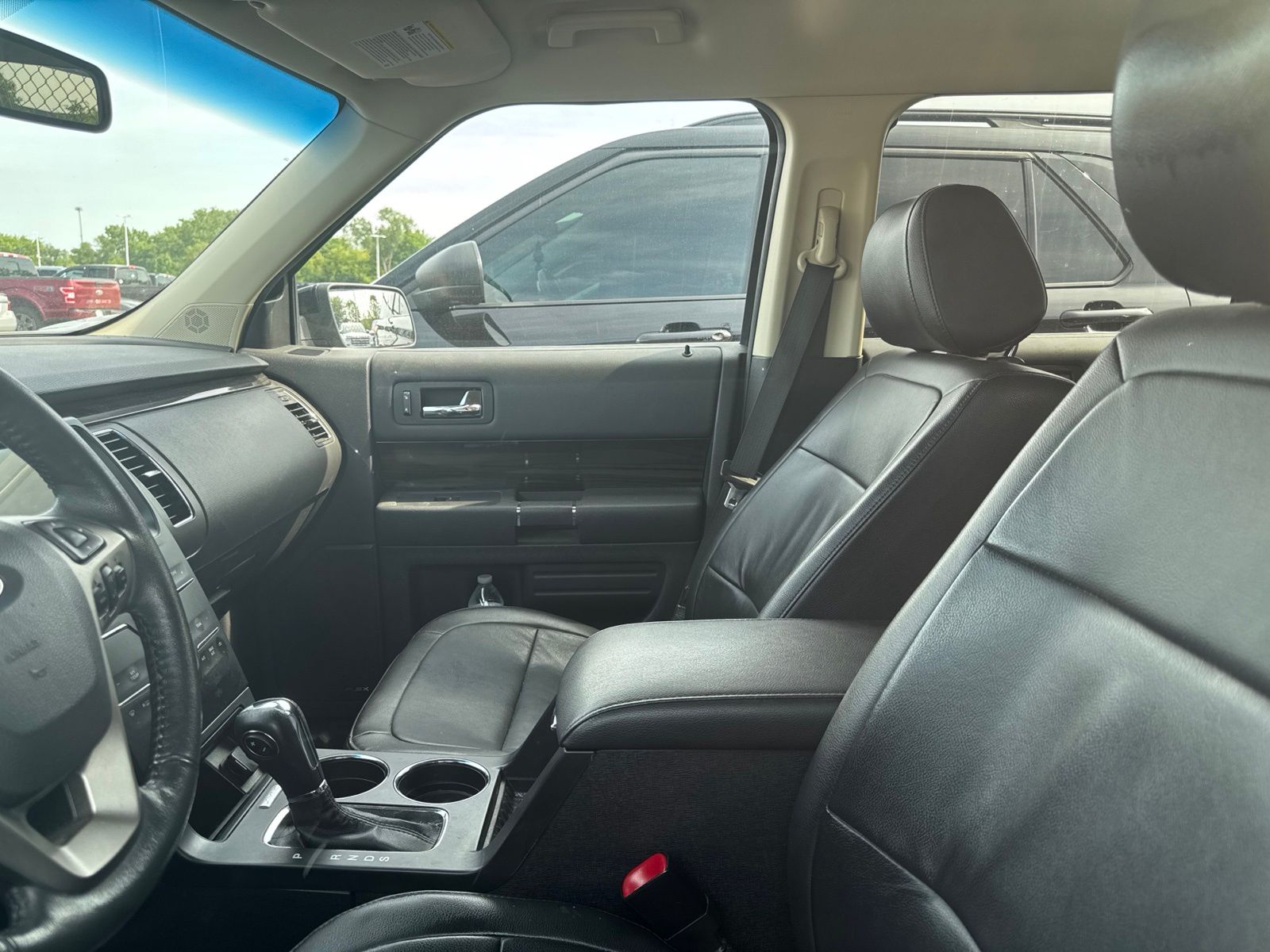 Thumbnail: 2019 Ford Flex - 31