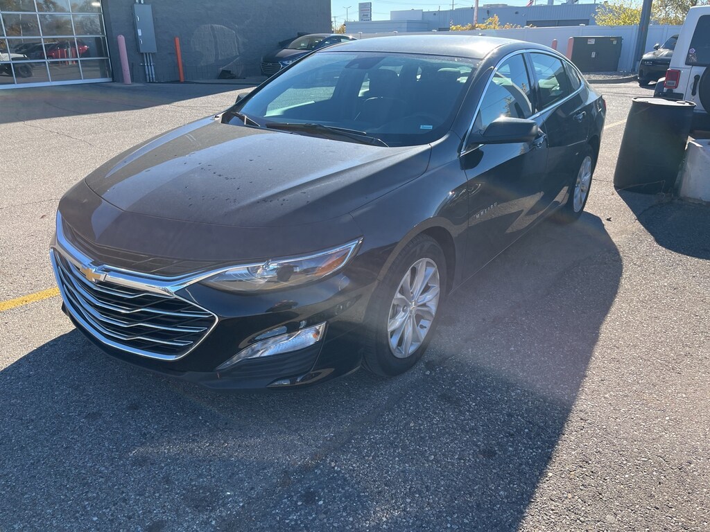 Used 2025 Chevrolet Malibu LT Sedan