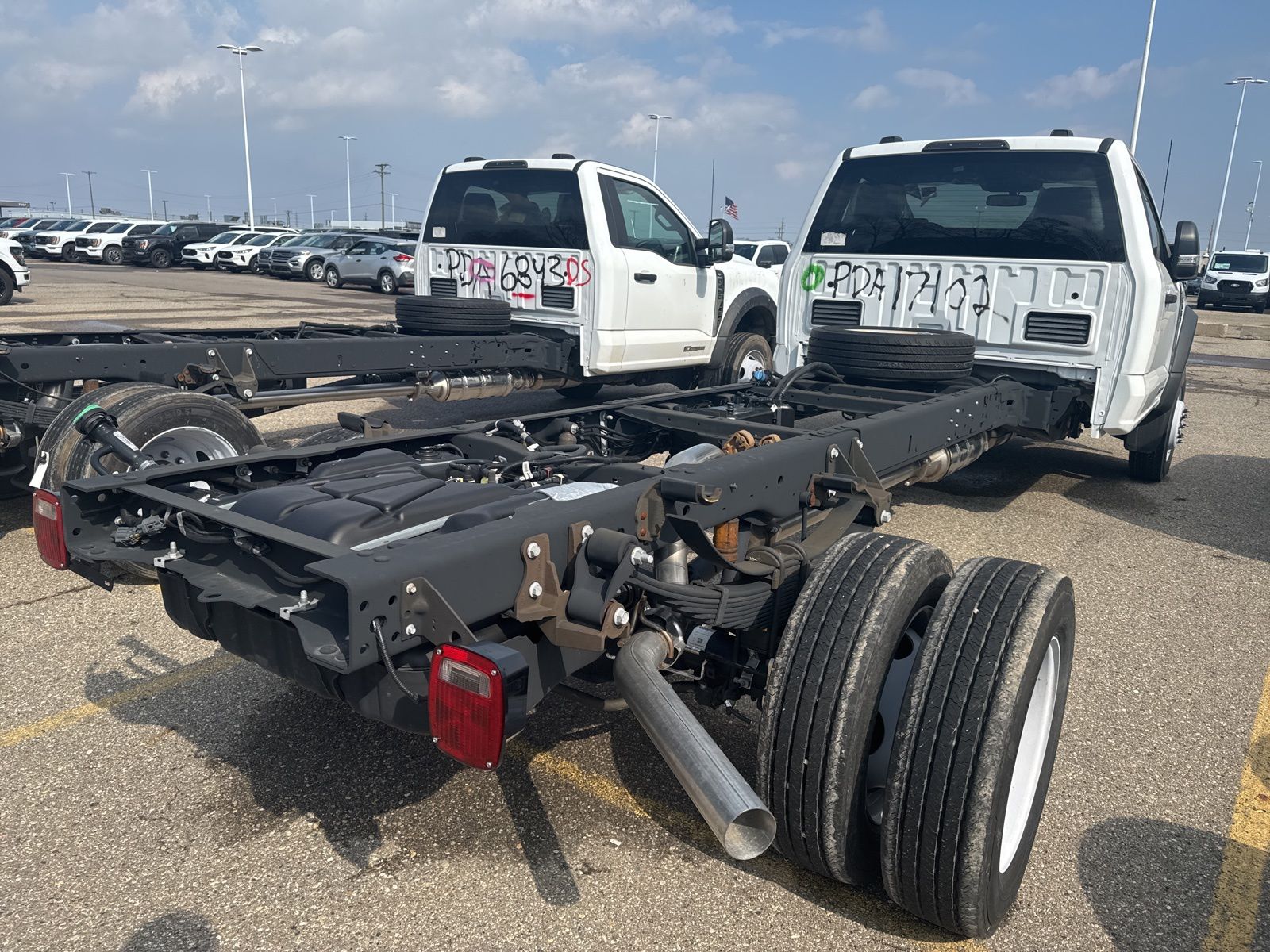 Thumbnail: 2023 Ford F-450 - 10