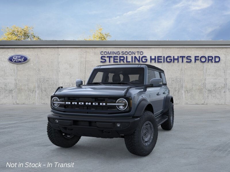 2025 Ford Bronco Outer Banks photo 2