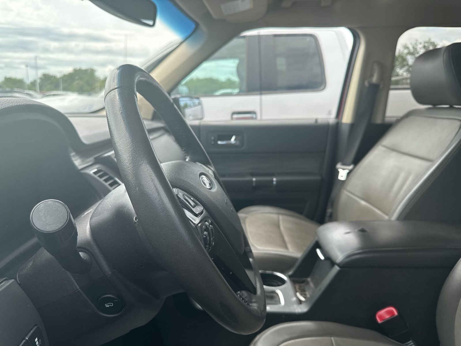 Thumbnail: 2019 Ford Flex - 33