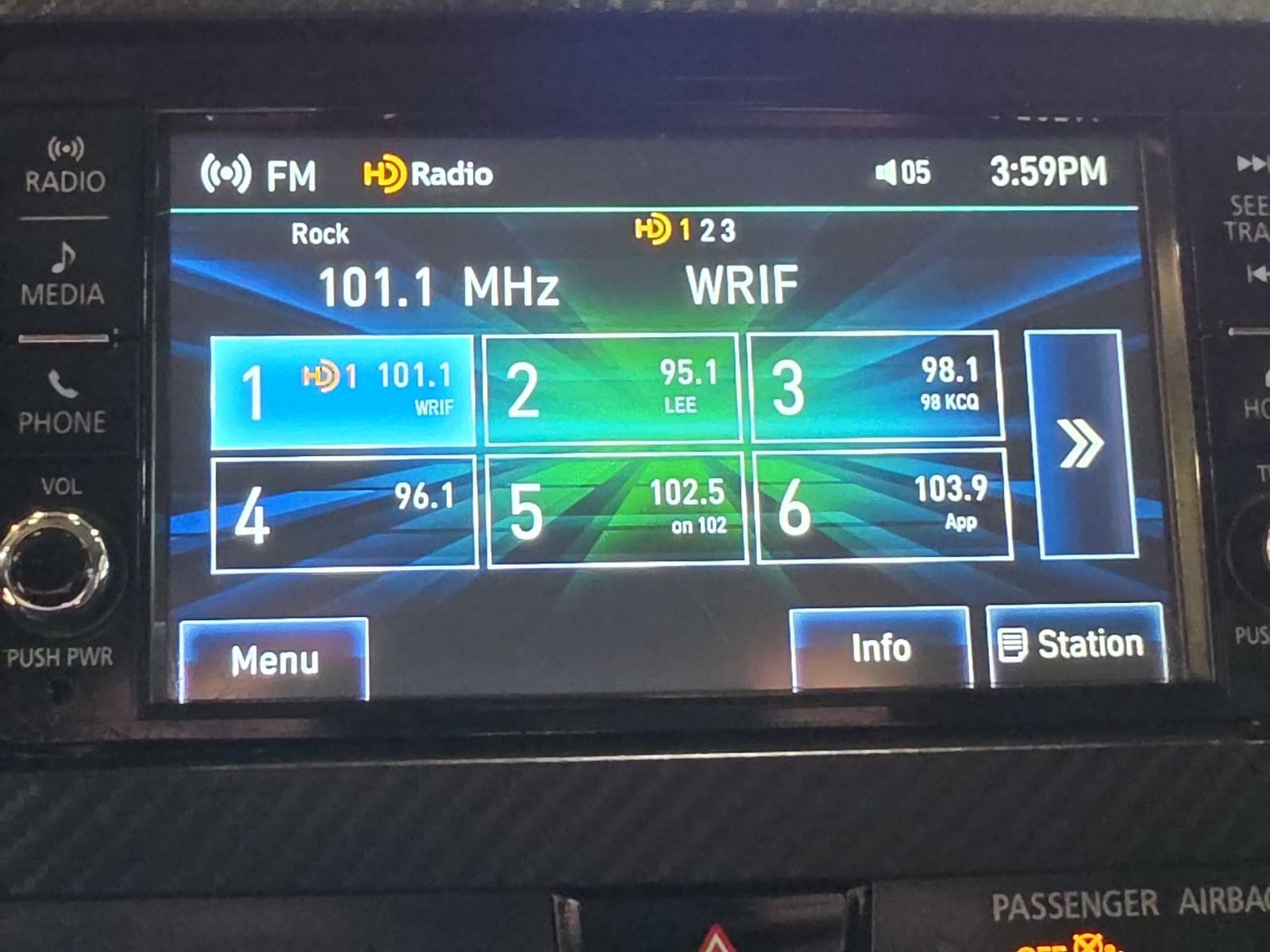 Thumbnail: 2020 Mitsubishi Outlander Sport - 22