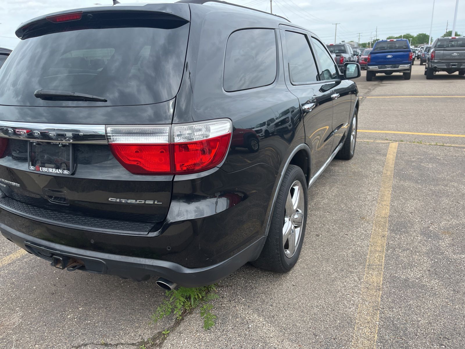 Thumbnail: 2011 Dodge Durango - 12