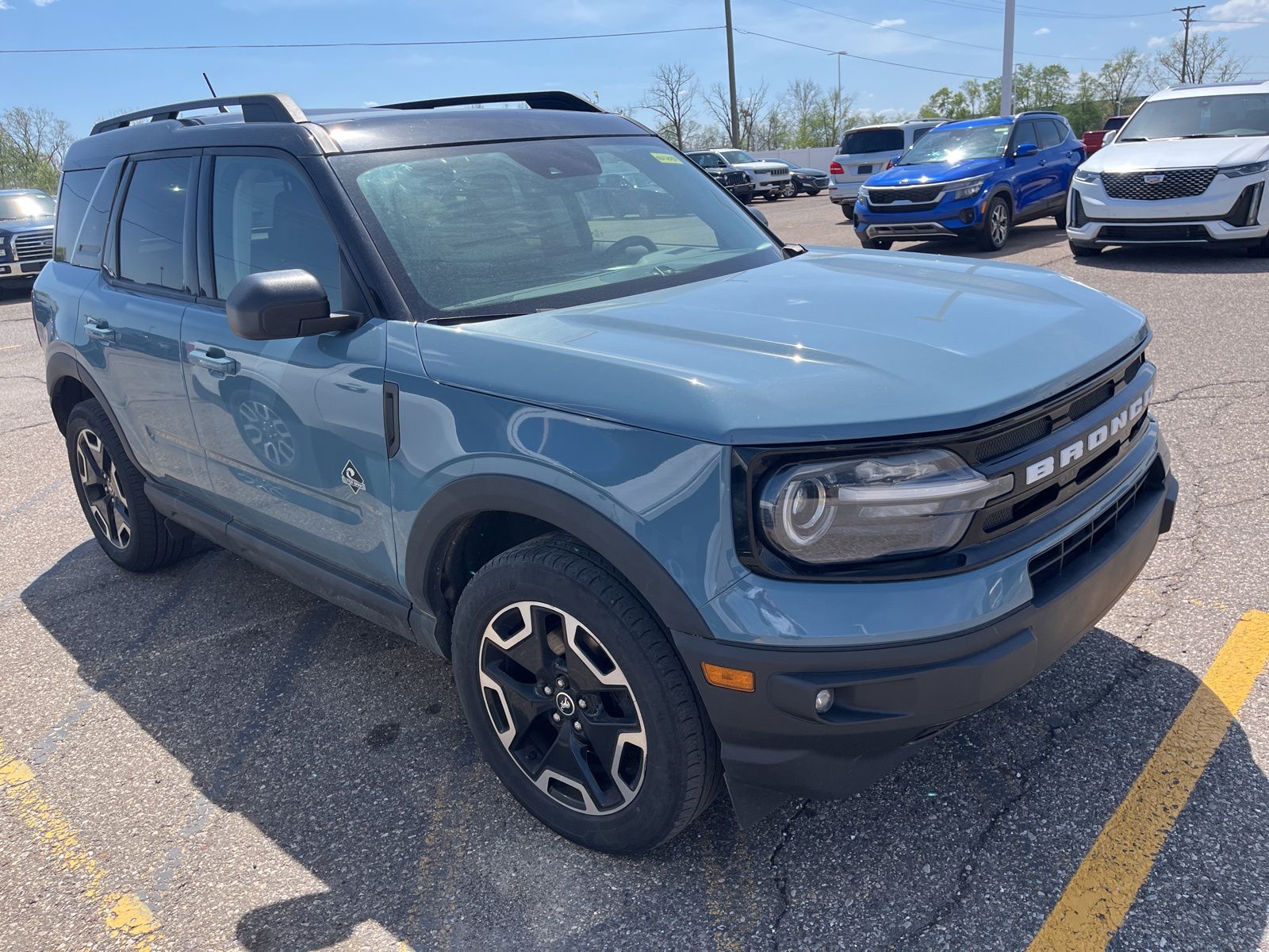 Thumbnail: 2021 Ford Bronco Sport - 18