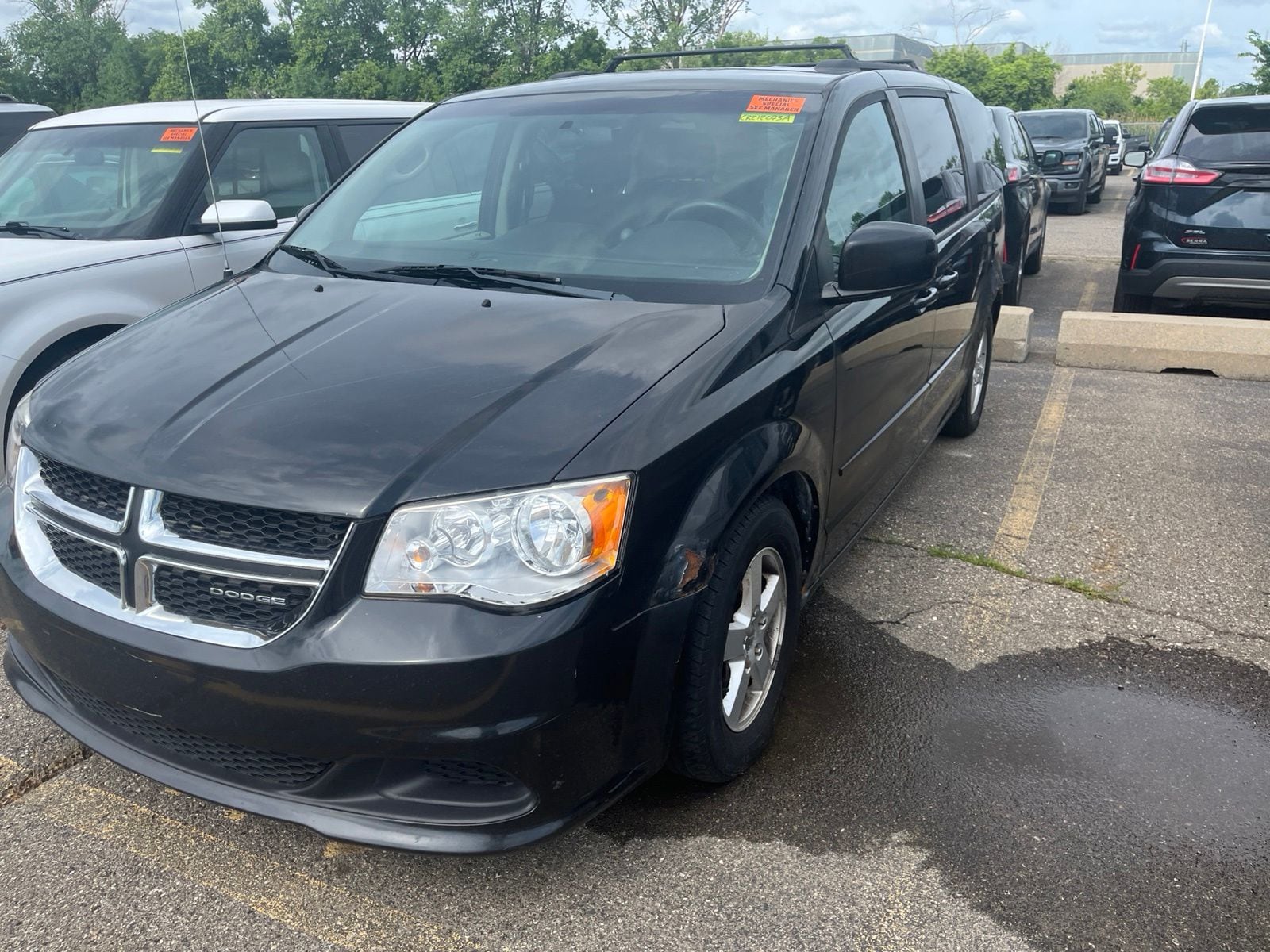 Thumbnail: 2012 Dodge Grand Caravan - 4