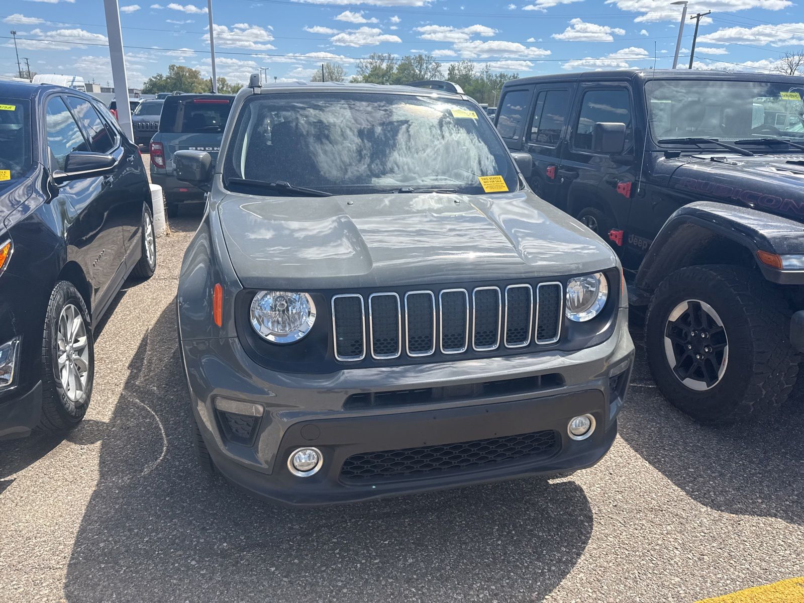 2019 Jeep Renegade Latitude 4x4's photo