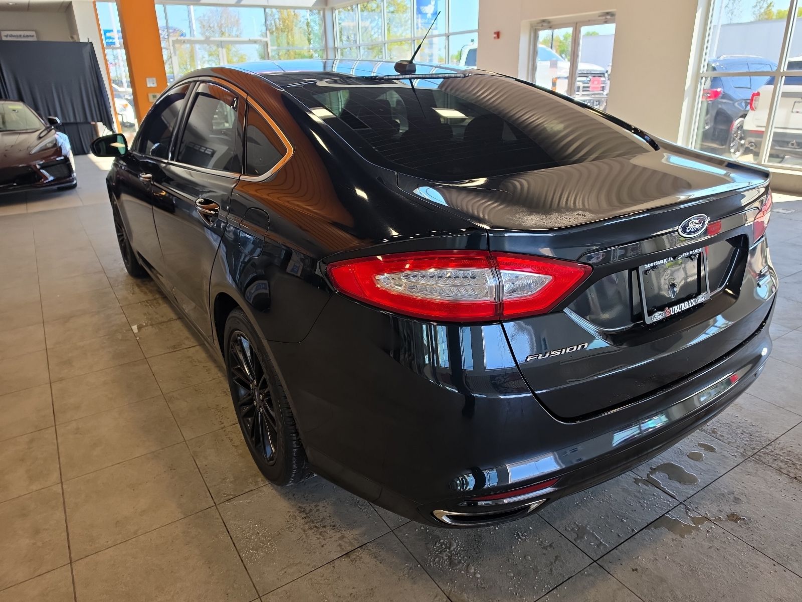 Thumbnail: 2014 Ford Fusion - 18