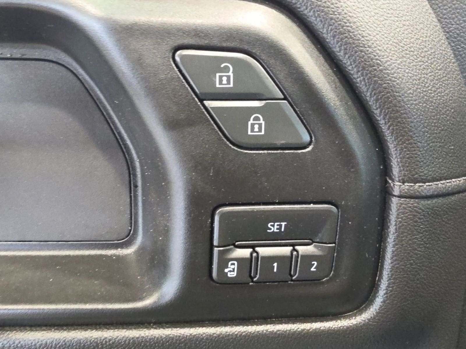 Thumbnail: 2019 Chevrolet Silverado 1500 - 20