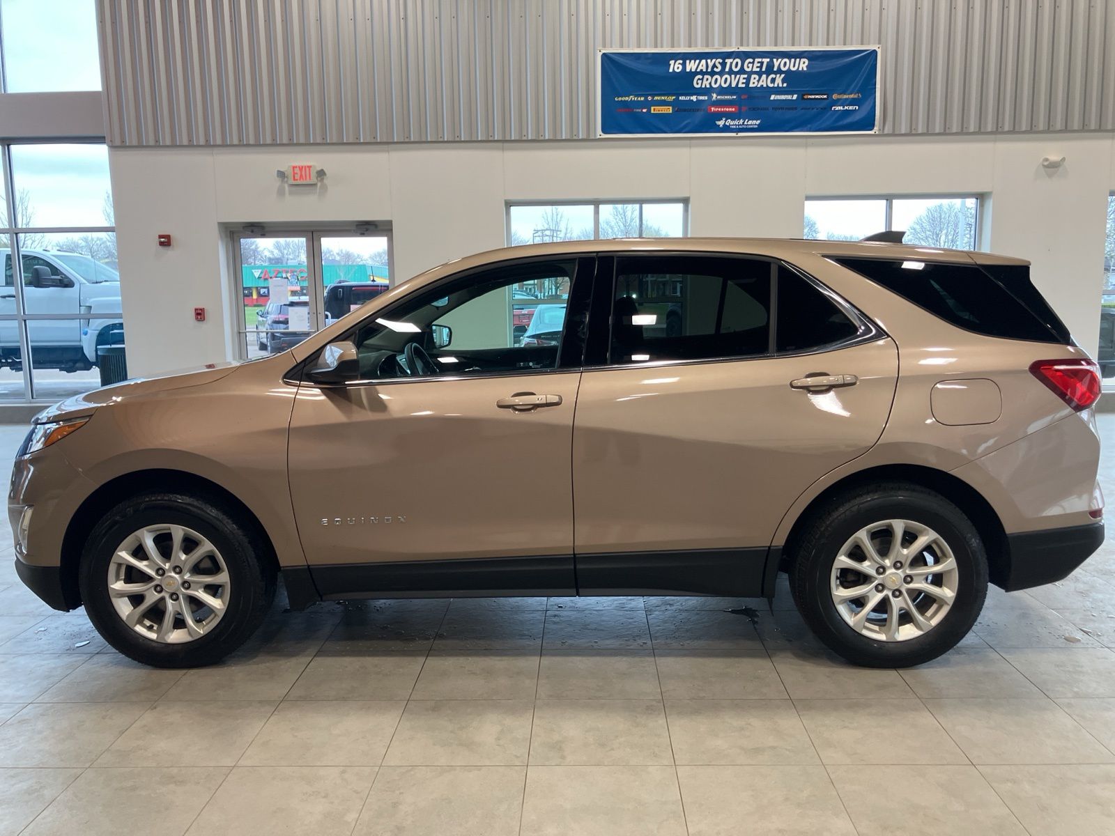 Thumbnail: 2019 Chevrolet Equinox - 8
