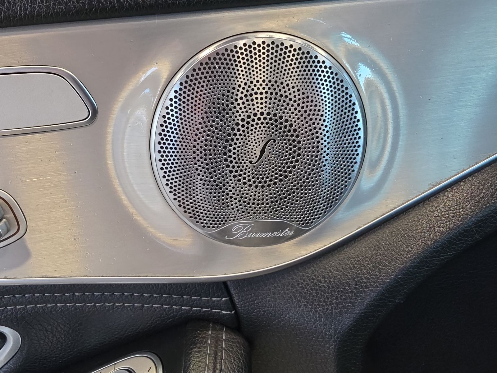 Thumbnail: 2016 Mercedes-Benz C-Class - 22