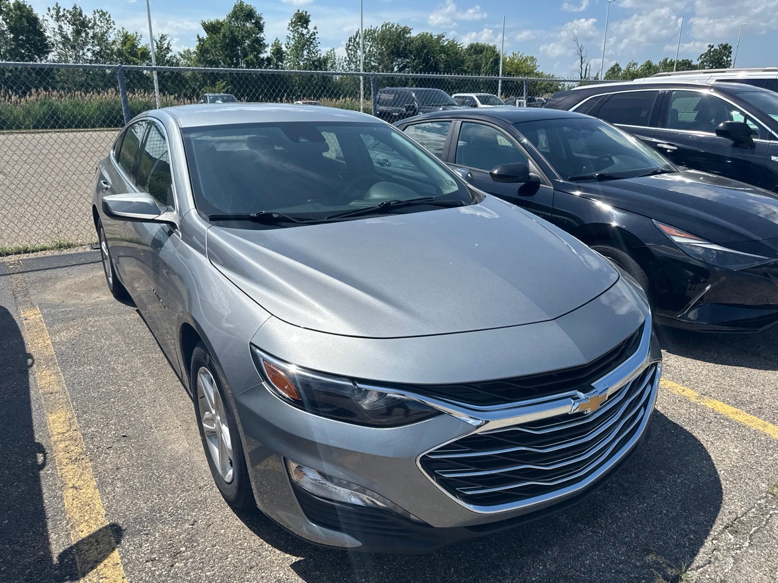 Thumbnail: 2024 Chevrolet Malibu - 9