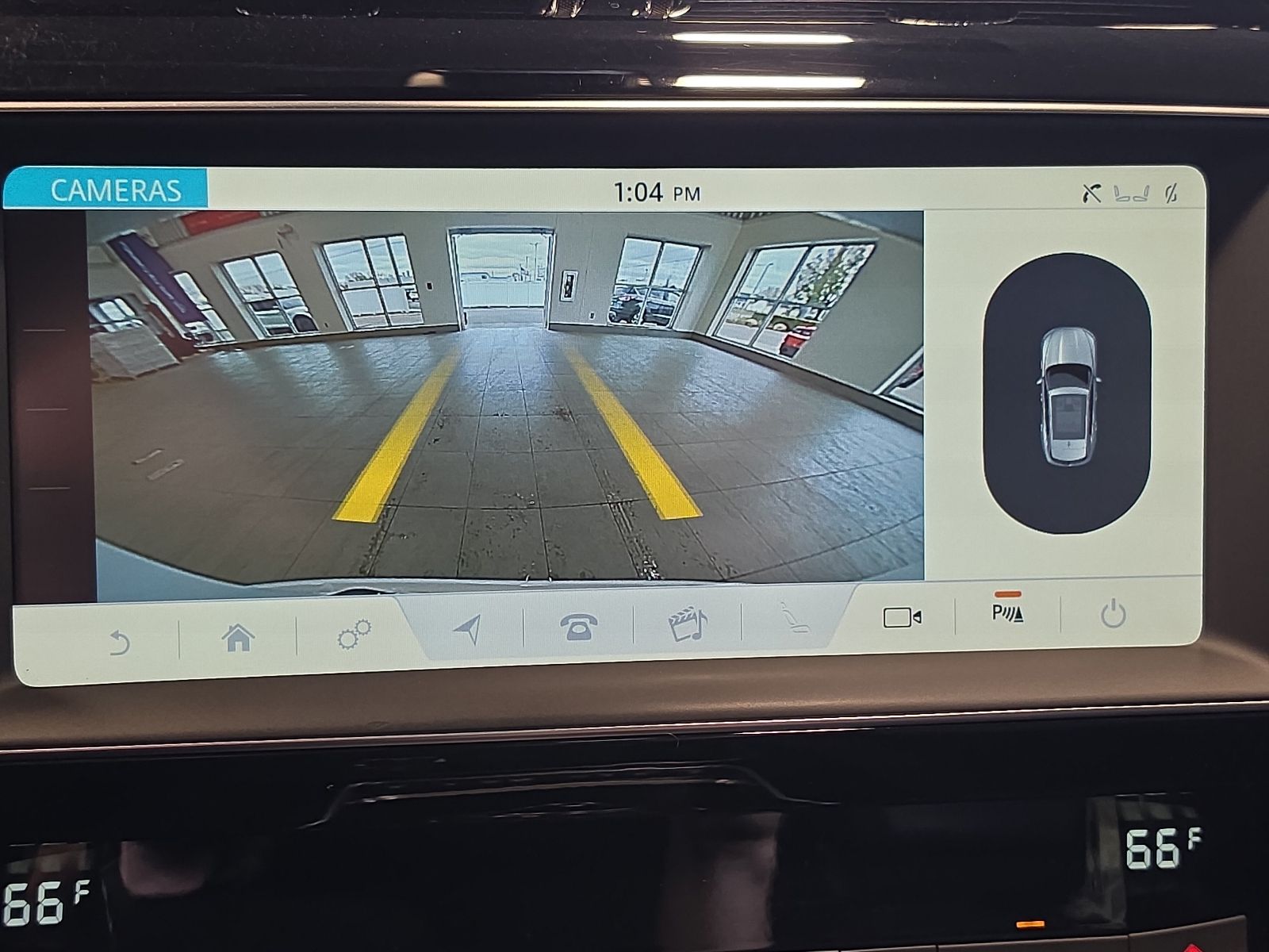 Thumbnail: 2019 Jaguar F-Pace - 33