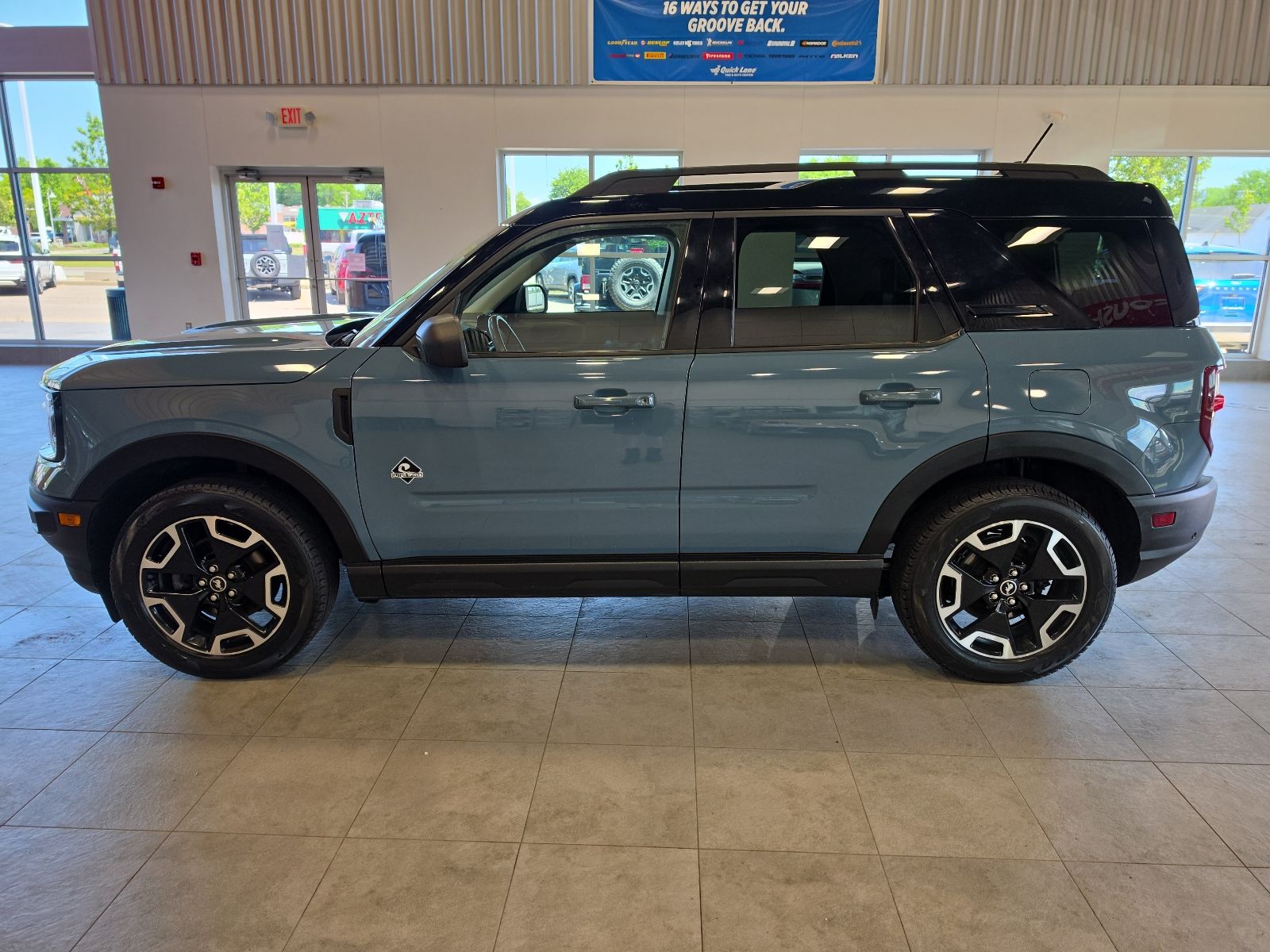 Thumbnail: 2021 Ford Bronco Sport - 12