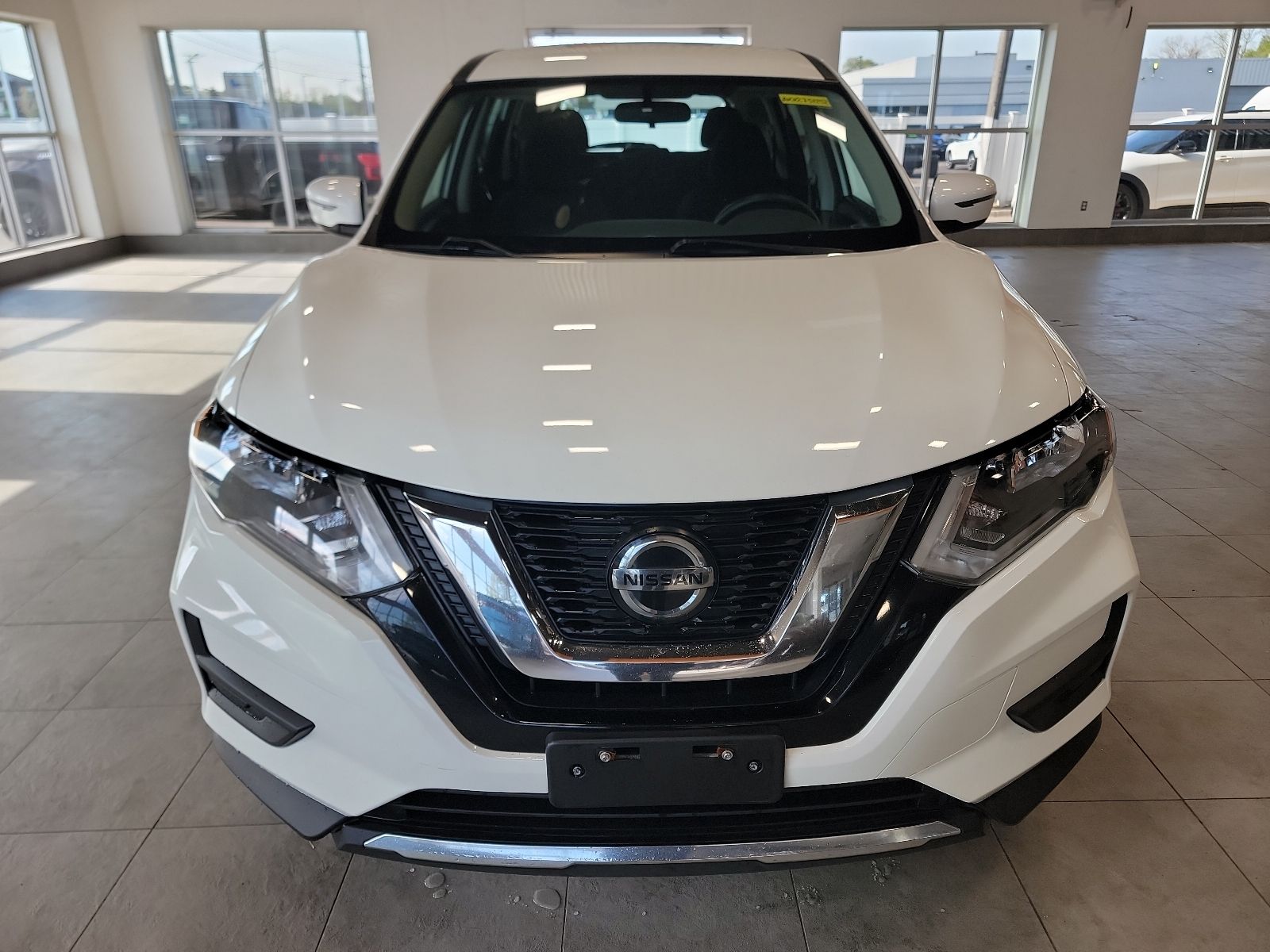 Thumbnail: 2019 Nissan Rogue - 3