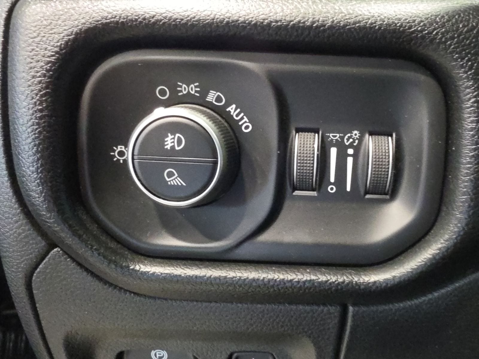 Thumbnail: 2019 RAM 1500 - 22