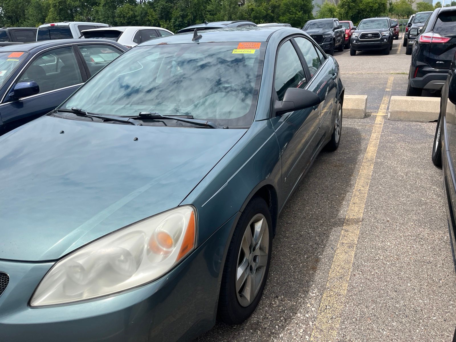 Thumbnail: 2009 Pontiac G6 - 5