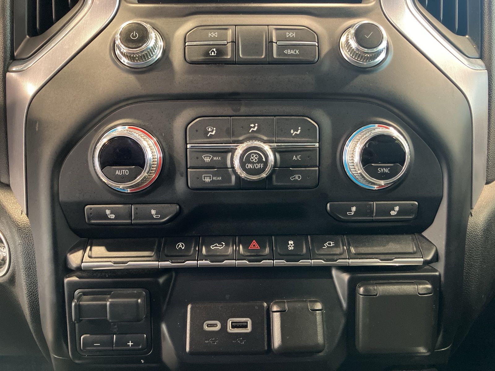 Thumbnail: 2021 GMC Sierra 1500 - 18