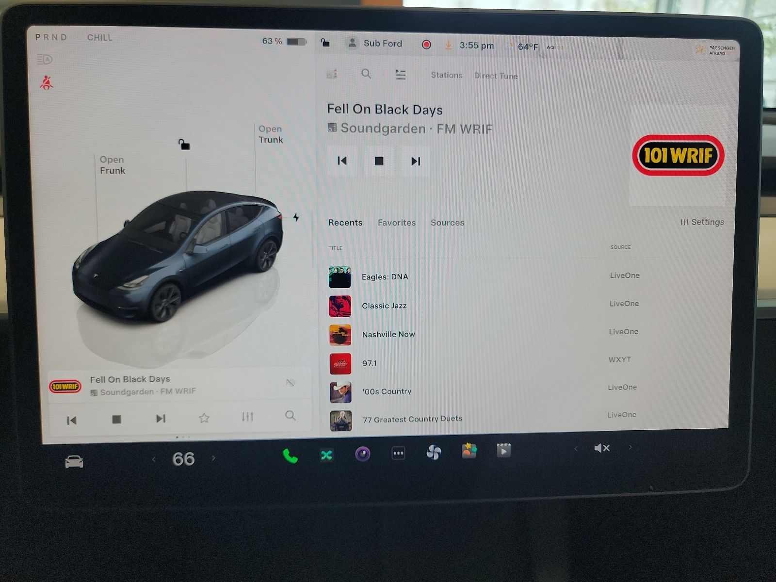 Thumbnail: 2025 Tesla Model Y - 25