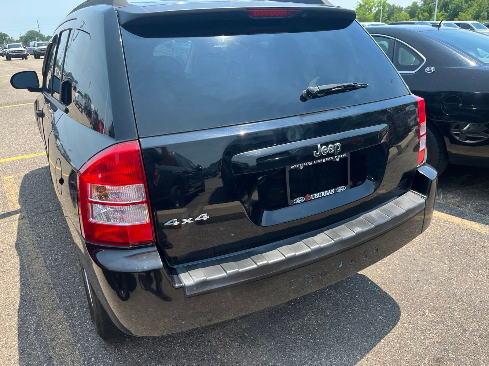 Thumbnail: 2007 Jeep Compass - 13