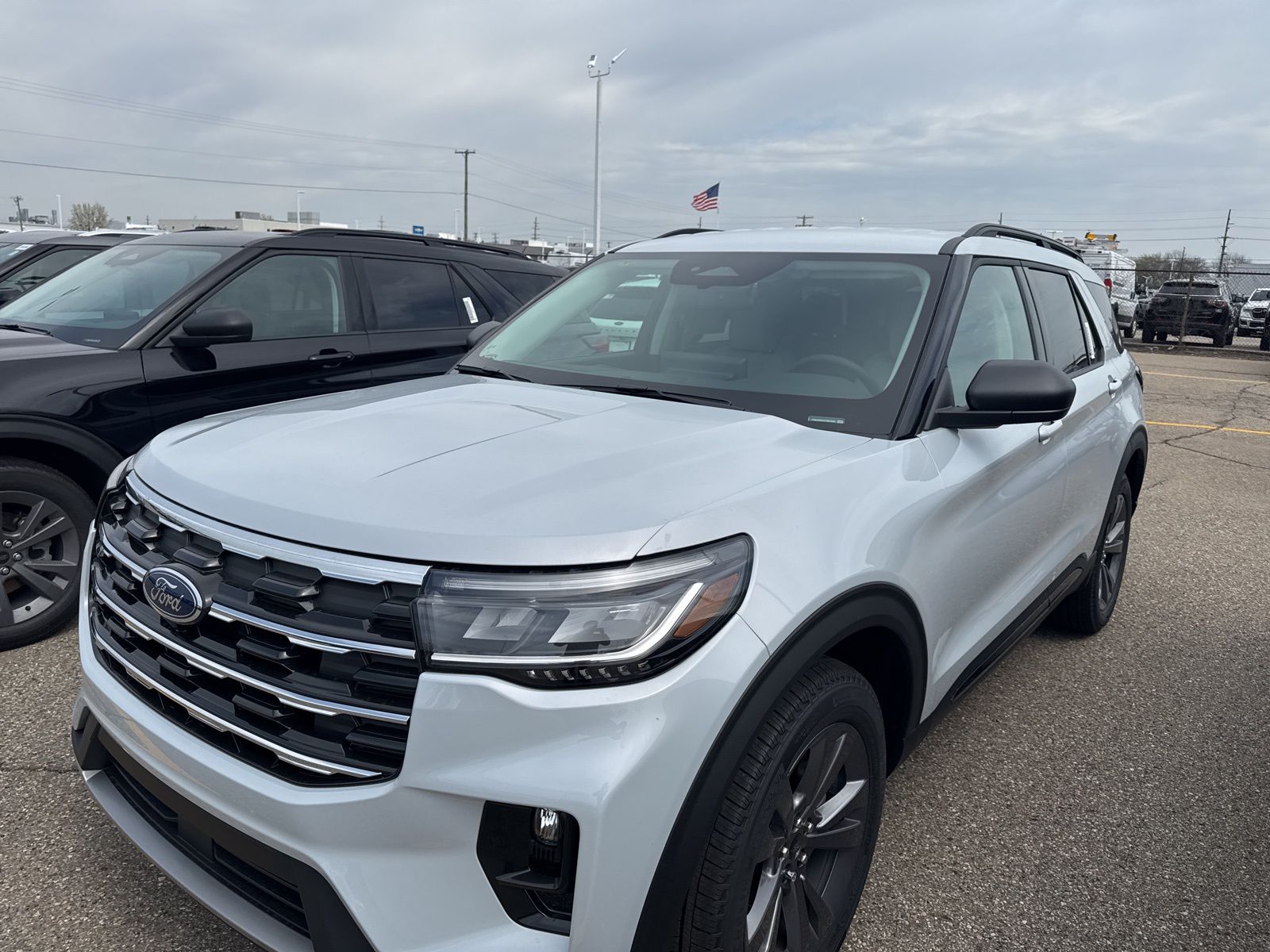 Thumbnail: 2026 Ford Explorer - 27