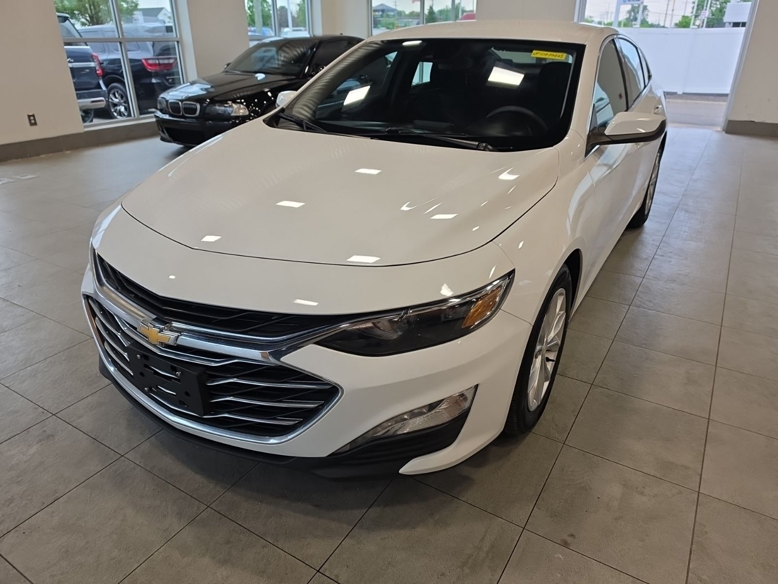 Thumbnail: 2022 Chevrolet Malibu - 2