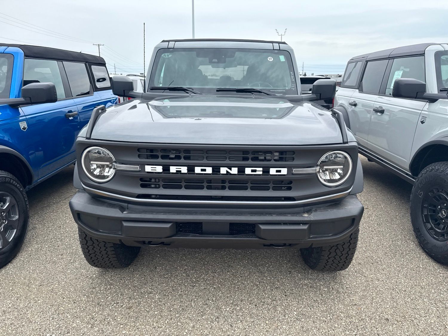 Thumbnail: 2026 Ford Bronco - 4
