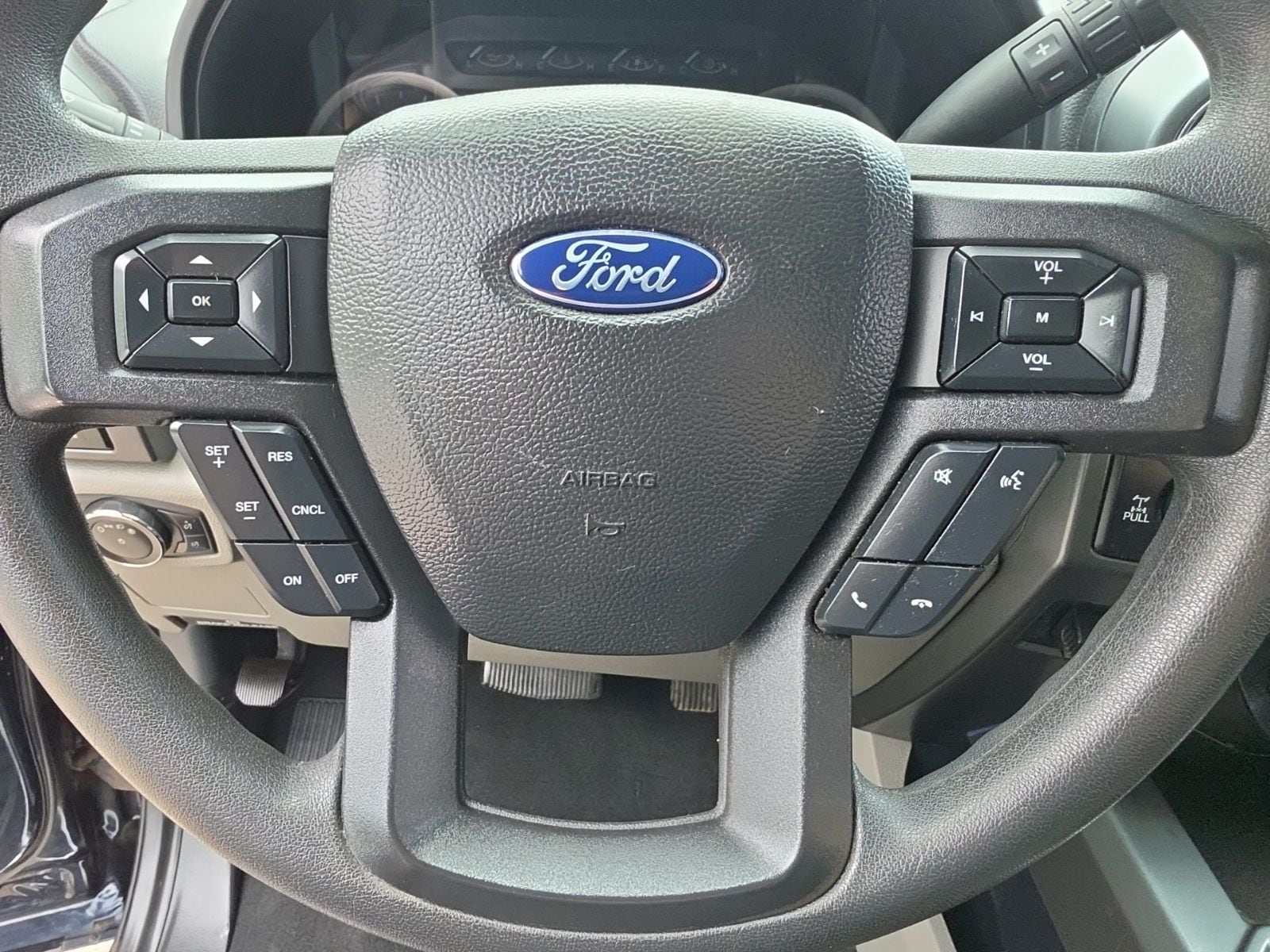 Thumbnail: 2022 Ford F-250 - 22