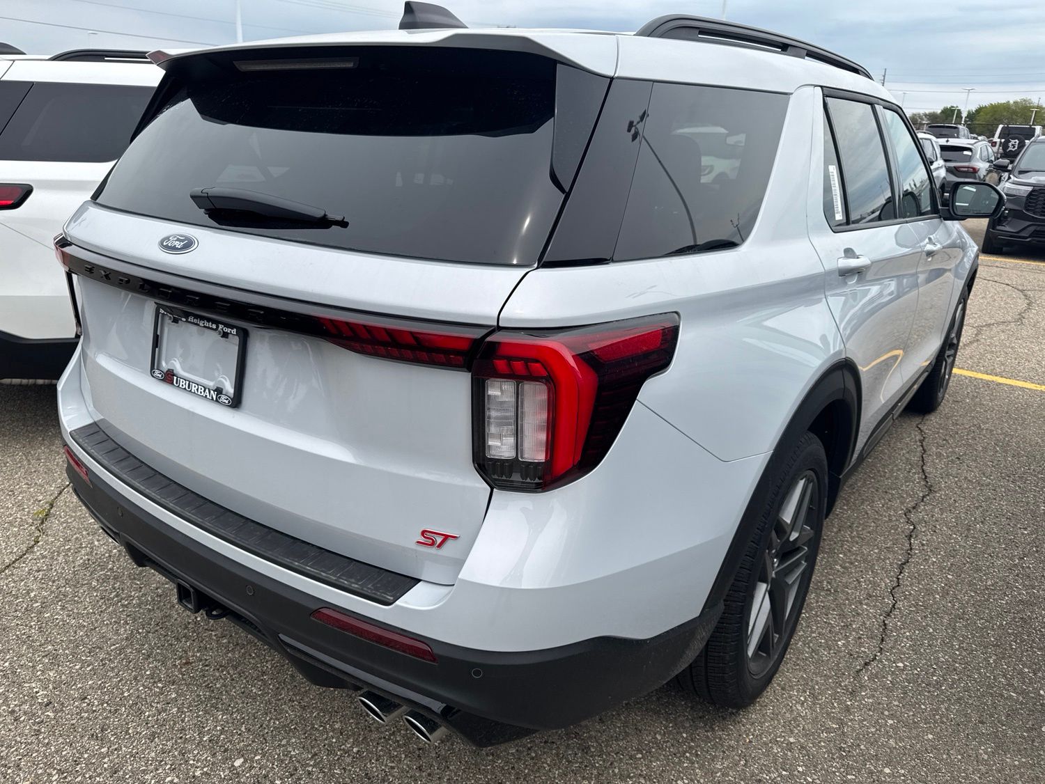 Thumbnail: 2026 Ford Explorer - 8