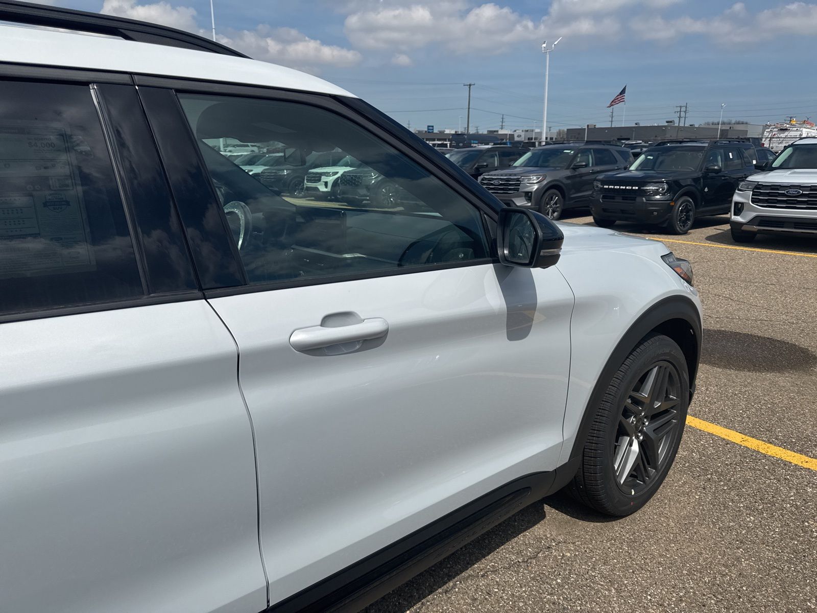 Thumbnail: 2026 Ford Explorer - 7