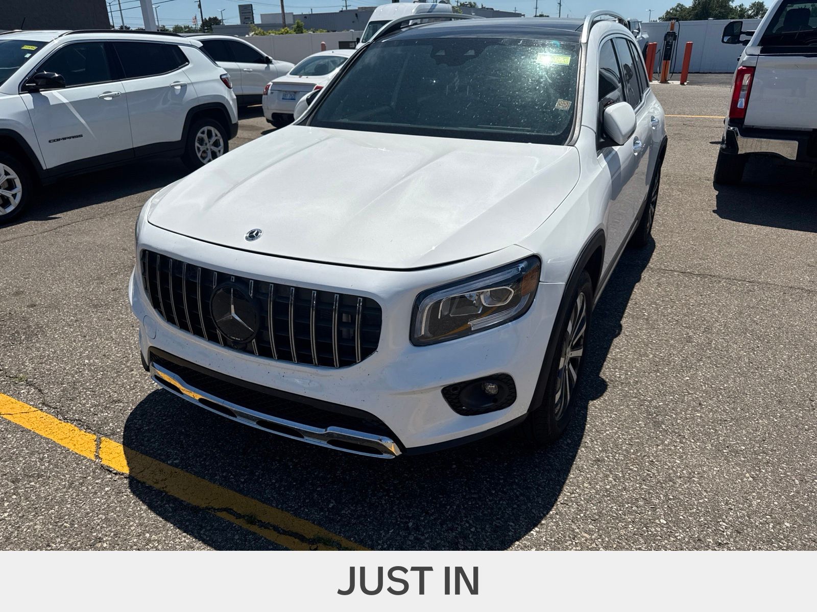 2022 Mercedes-Benz GLB 250 -
                  Sterling Heights, MI