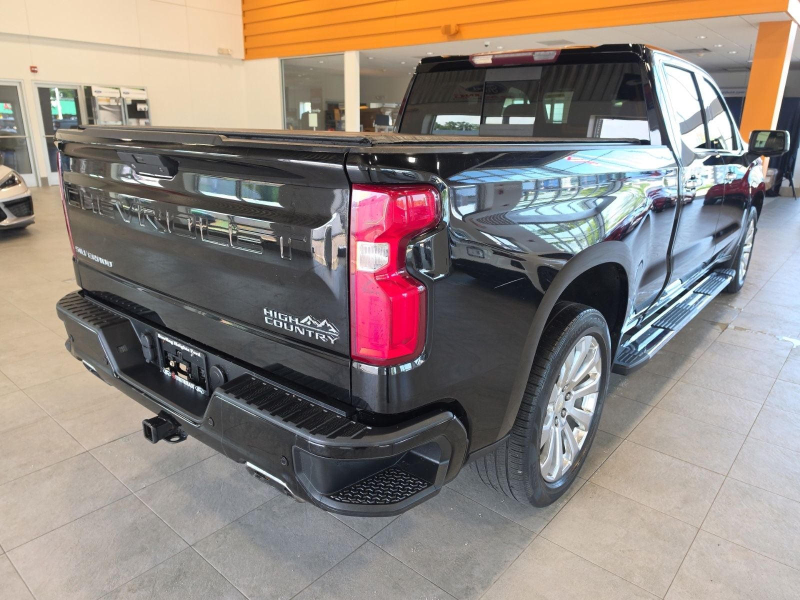 Thumbnail: 2019 Chevrolet Silverado 1500 - 8