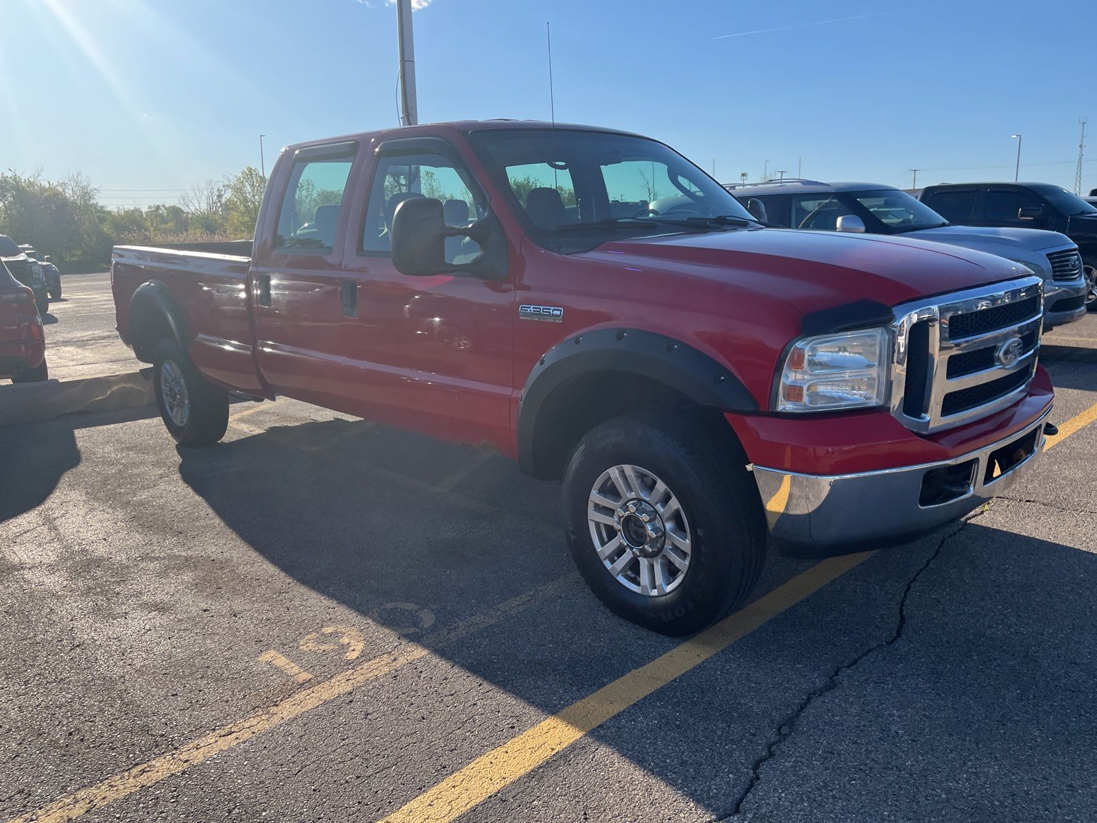 Thumbnail: 2006 Ford F-350 - 18