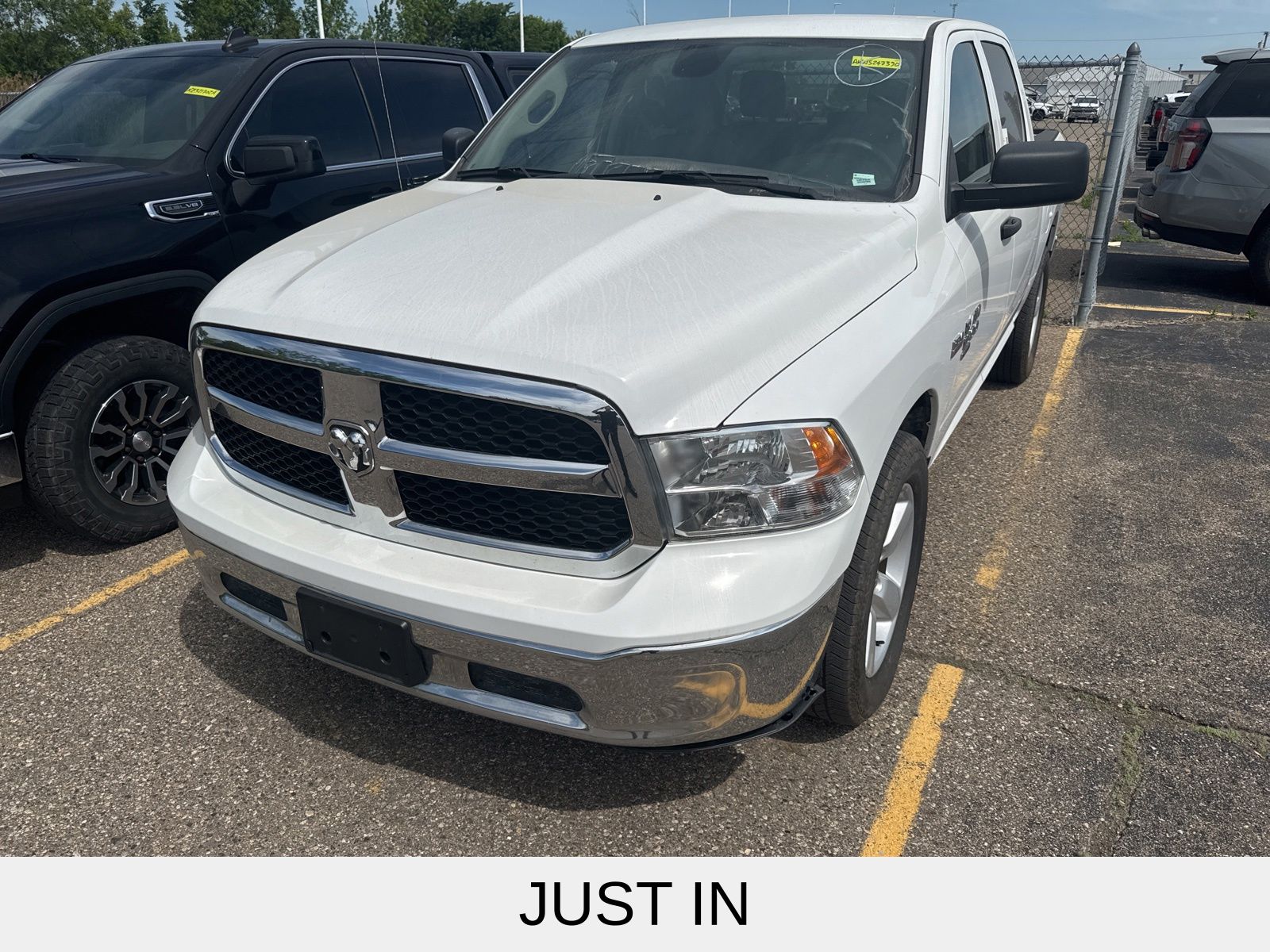 2022 RAM 1500 Classic SLT Crew Cab 4x4 5'7" Box's photo