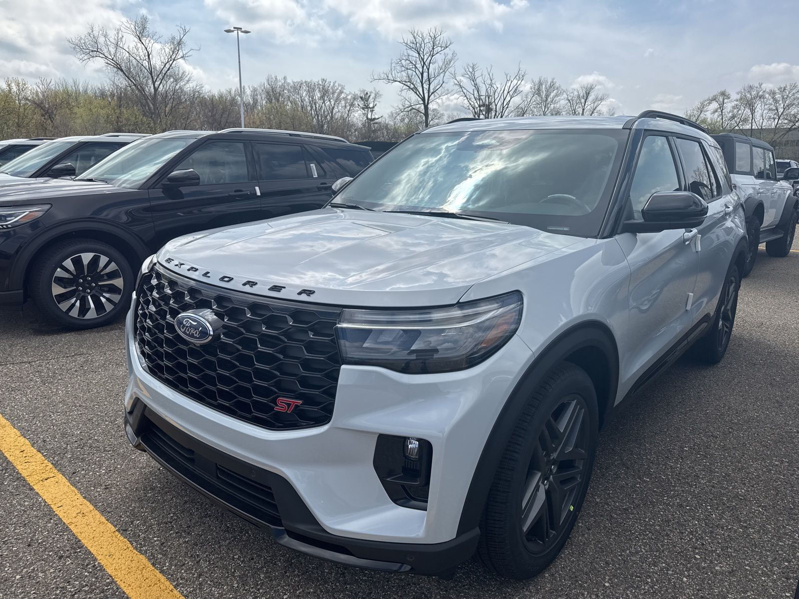 Thumbnail: 2026 Ford Explorer - 2