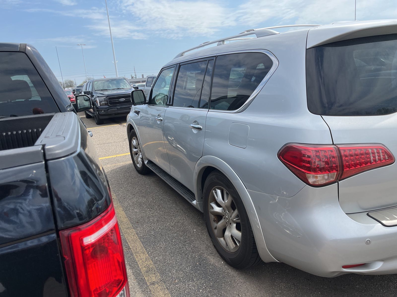 Thumbnail: 2014 INFINITI QX80 - 8
