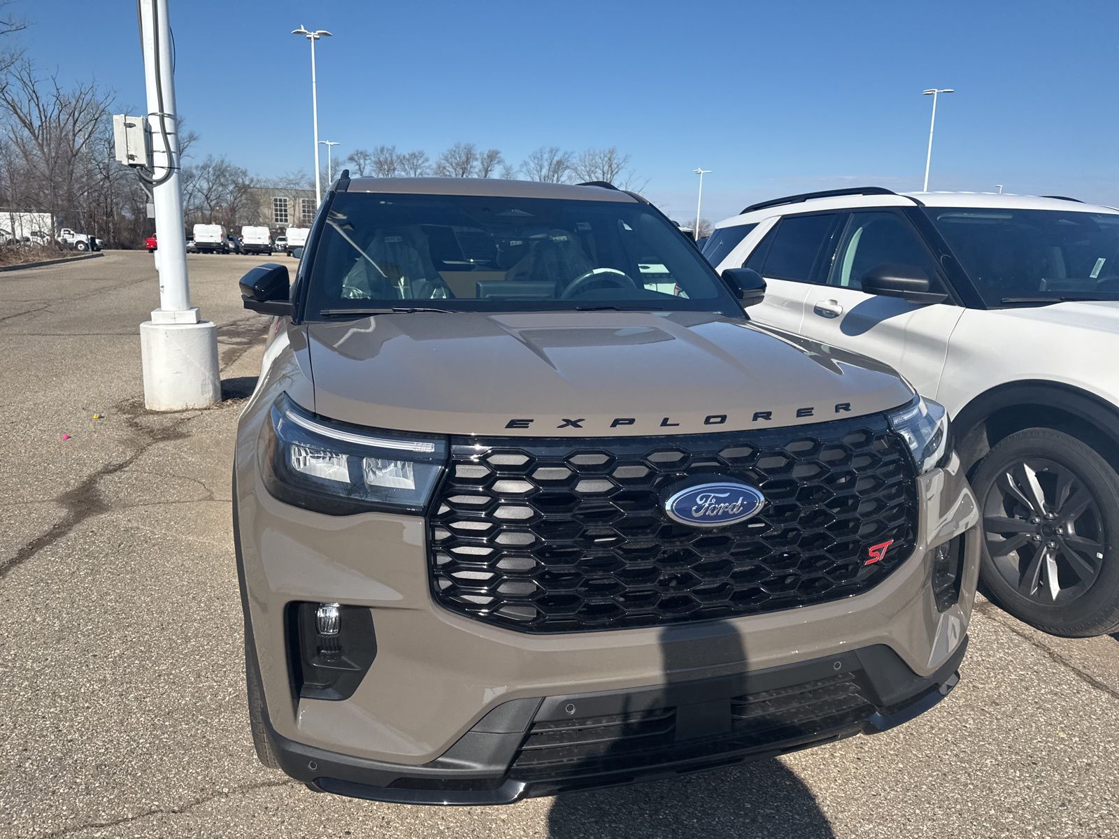 Thumbnail: 2026 Ford Explorer - 5