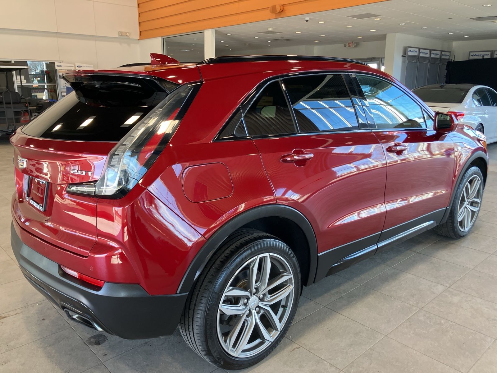 Thumbnail: 2019 Cadillac XT4 - 5