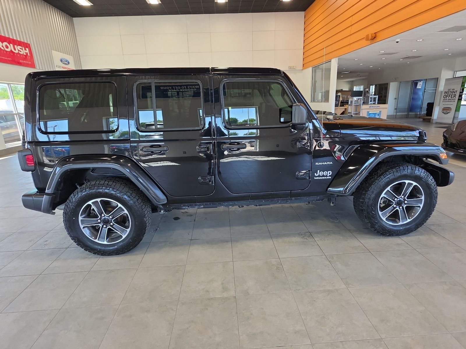 Thumbnail: 2023 Jeep Wrangler - 6