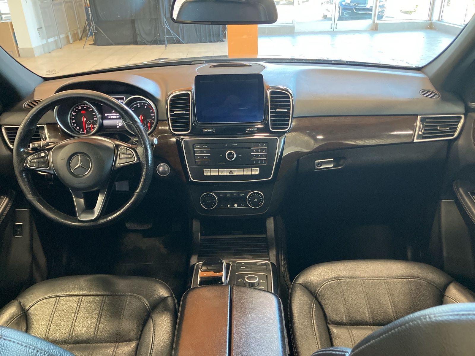 Thumbnail: 2017 Mercedes-Benz GLE - 25