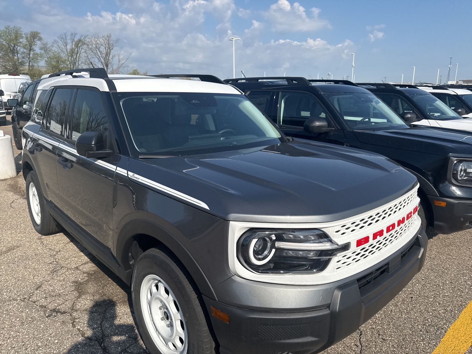 Thumbnail: 2025 Ford Bronco Sport - 5