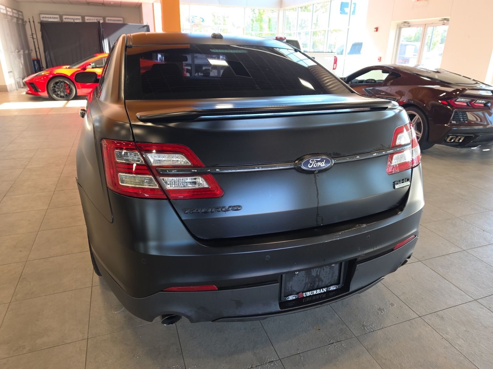 Thumbnail: 2018 Ford Taurus - 10