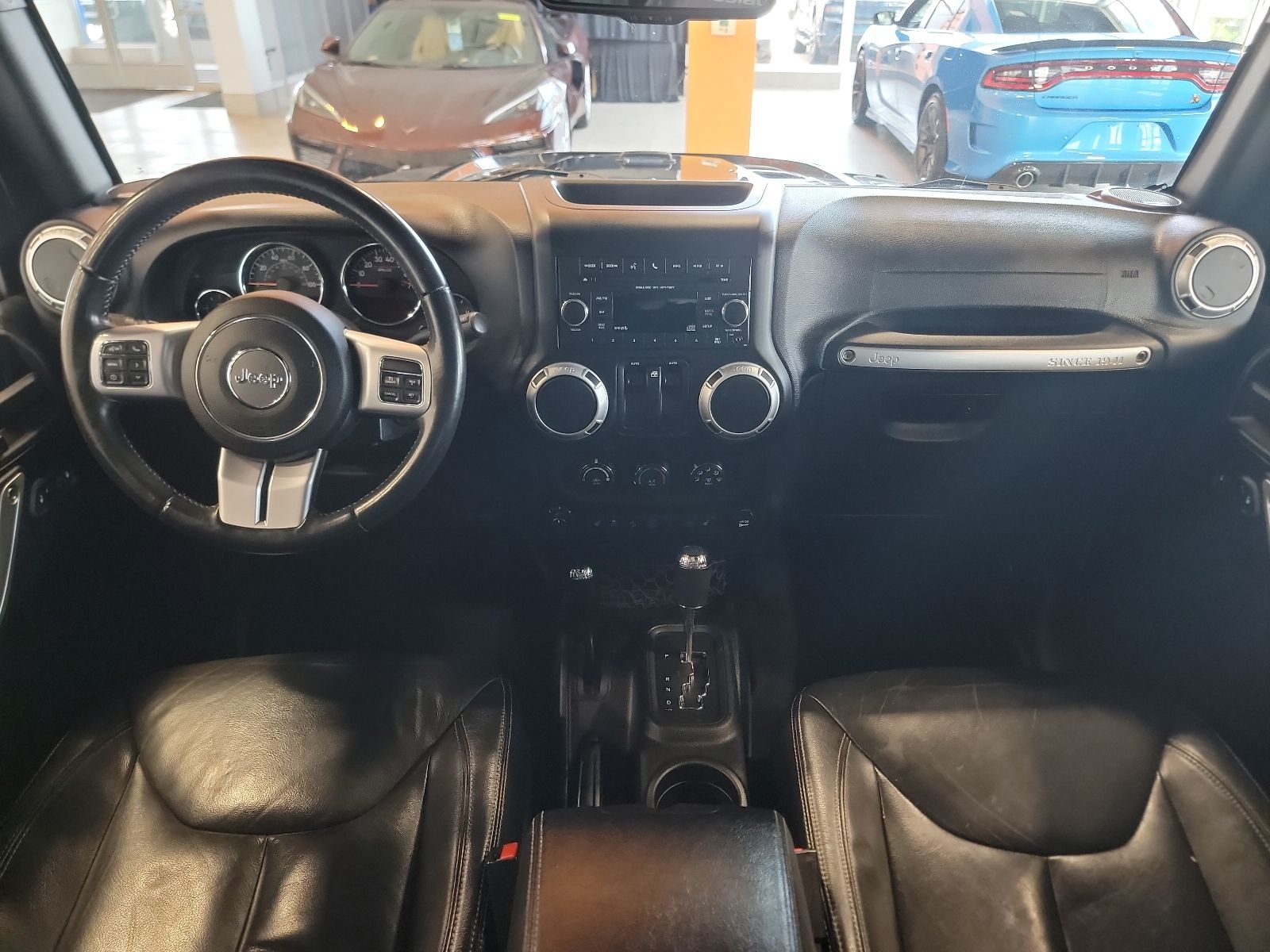 Thumbnail: 2015 Jeep Wrangler - 17