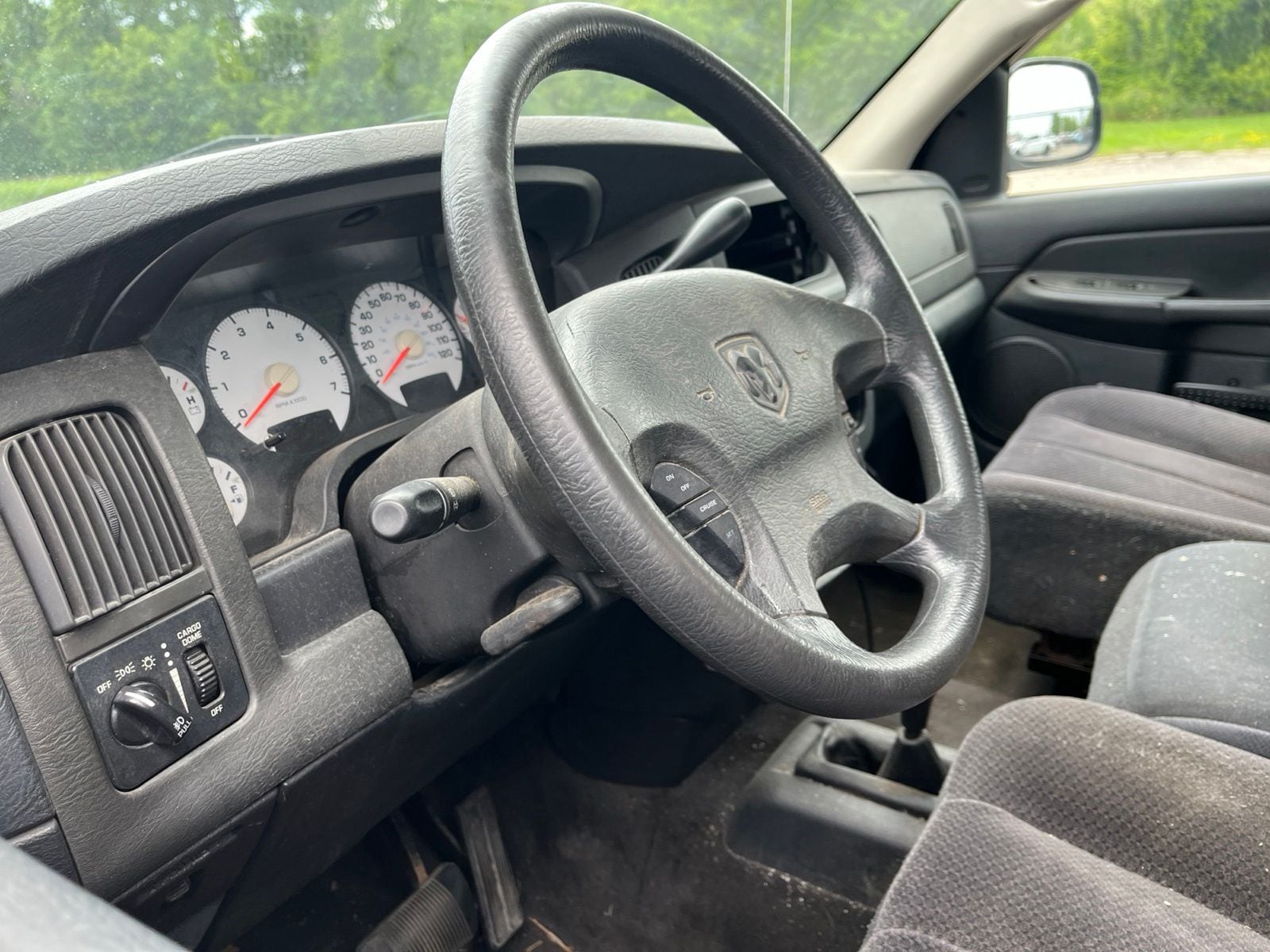 Thumbnail: 2003 Dodge Ram 1500 - 25