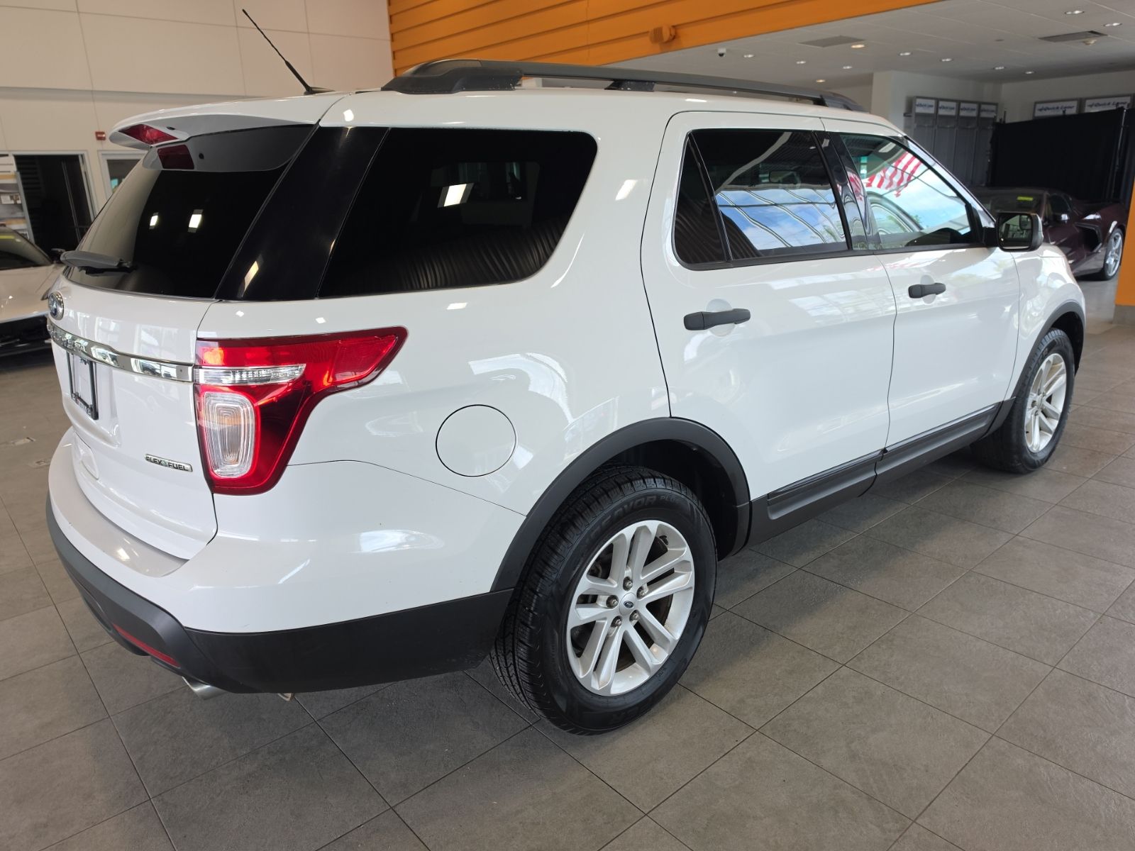 Thumbnail: 2015 Ford Explorer - 7