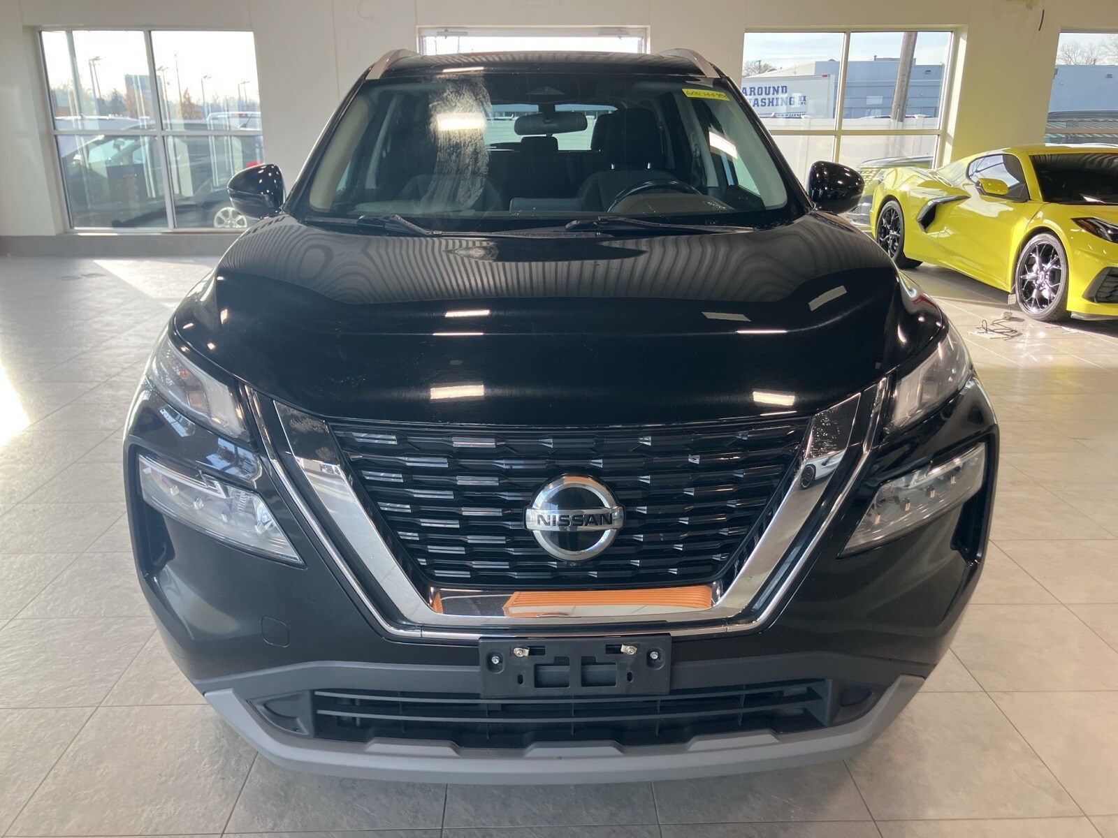 2021 Nissan Rogue SV photo 2