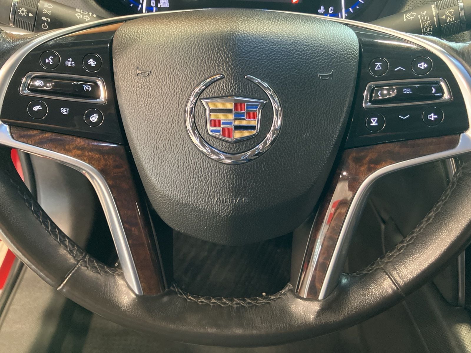 Thumbnail: 2013 Cadillac XTS - 16