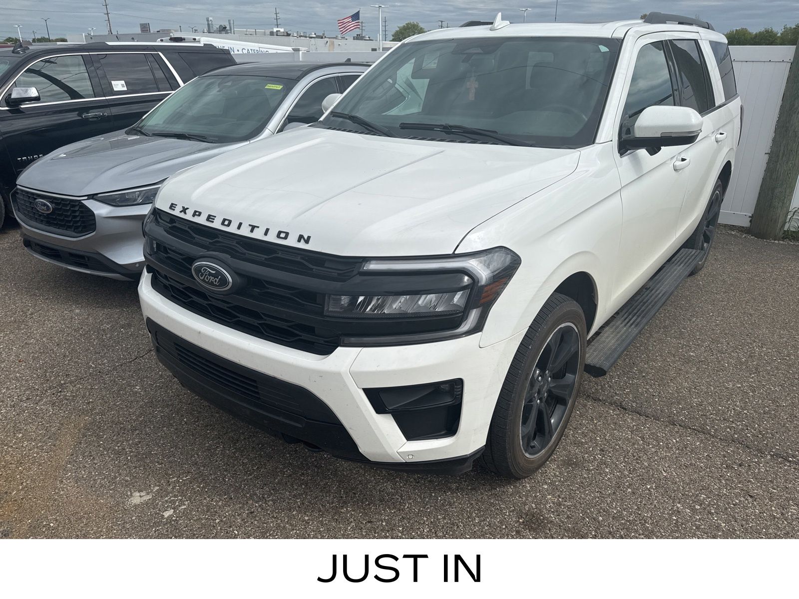 2023 Ford Expedition Limited 4X4's photo