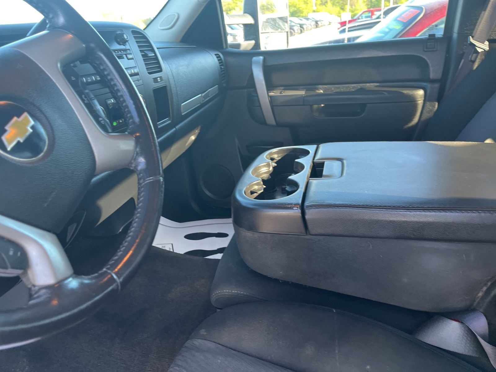 Thumbnail: 2010 Chevrolet Silverado 1500 - 23